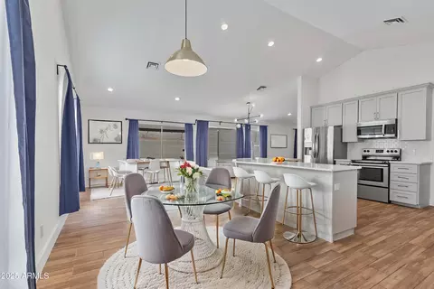 Dining - 4632 E Kachina Trl, Phoenix, AZ 85044 photo 2 of 2