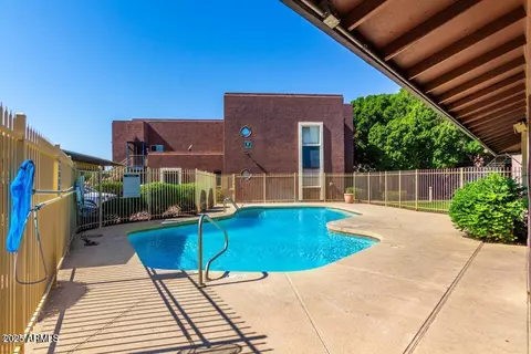 16602 N 25th St #129, Phoenix, AZ 85032
