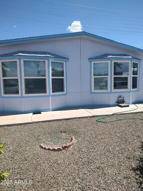 127 S 75th Pl, Mesa, AZ 85208