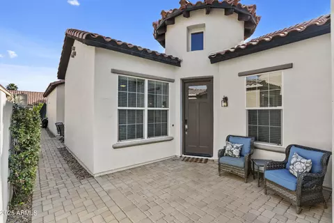 Exterior - 1508 E Lexington Ave, Gilbert, AZ 85234 photo 4 of 13