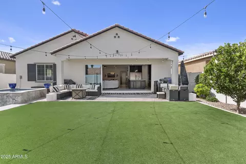 Exterior - 1508 E Lexington Ave, Gilbert, AZ 85234 photo 8 of 13