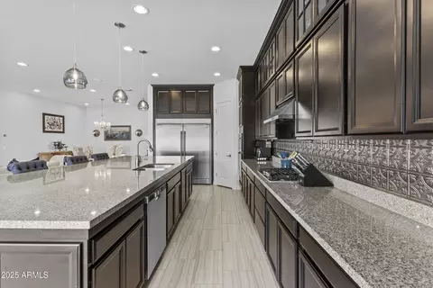 Kitchen - 1508 E Lexington Ave, Gilbert, AZ 85234 photo 4 of 5