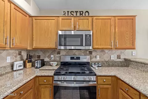 Kitchen - 3207 E Behrend Dr, Phoenix, AZ 85050 photo 3 of 3