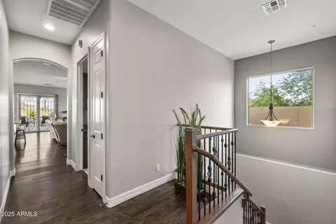 Entry Way - 31703 N 15th Dr, Phoenix, AZ 85085 photo 4 of 4