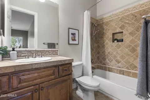 Bath - 31703 N 15th Dr, Phoenix, AZ 85085 photo 2 of 3