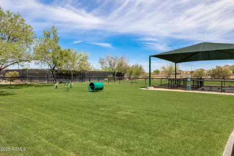 View/Area - 31703 N 15th Dr, Phoenix, AZ 85085 photo 5 of 9