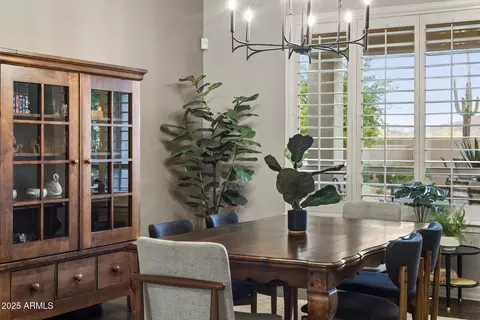Dining - 31703 N 15th Dr, Phoenix, AZ 85085 photo 3 of 5