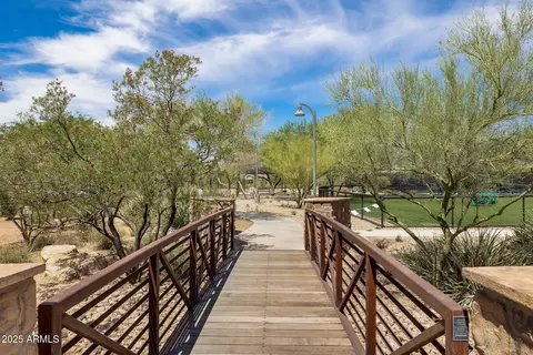 View/Area - 31703 N 15th Dr, Phoenix, AZ 85085 photo 4 of 9
