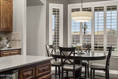 Dining - 31703 N 15th Dr, Phoenix, AZ 85085 photo 4 of 5
