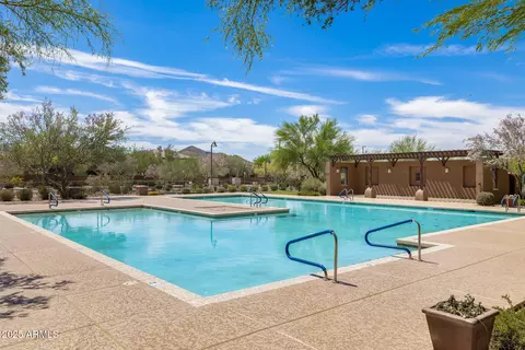 Exterior - 31703 N 15th Dr, Phoenix, AZ 85085 photo 7 of 7
