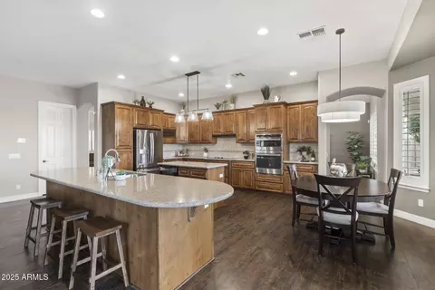 Kitchen - 31703 N 15th Dr, Phoenix, AZ 85085 photo 1 of 5