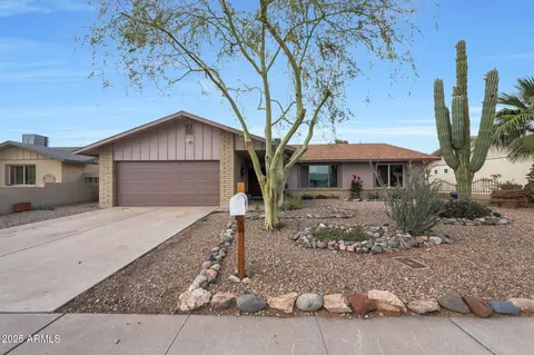 6832 W Colter St, Glendale, AZ 85303