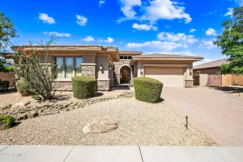 2565 N 141st Ln, Goodyear, AZ 85395