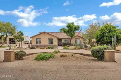 4187 E Triple Crown Dr, San Tan Valley, AZ 85140