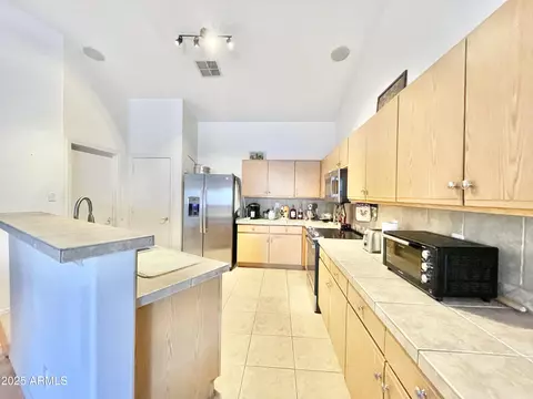Kitchen - 723 S Weaver Dr, Apache Junction, AZ 85120 photo 2 of 4
