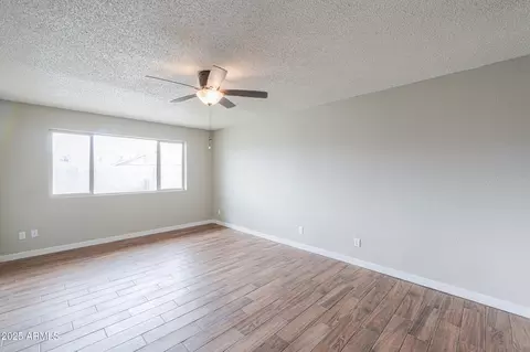 Living - 2239 E Wier Ave, Phoenix, AZ 85040 photo 4 of 5