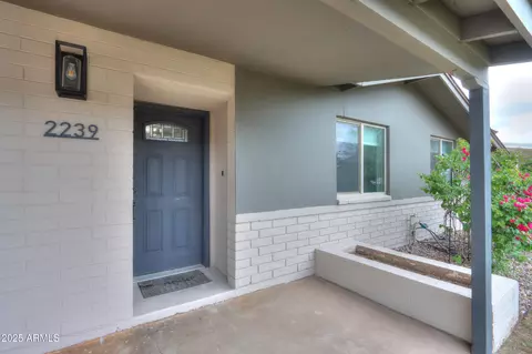 Exterior - 2239 E Wier Ave, Phoenix, AZ 85040 photo 1 of 7