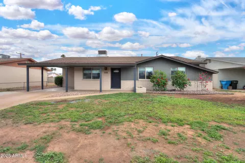 Exterior - 2239 E Wier Ave, Phoenix, AZ 85040 photo 2 of 7