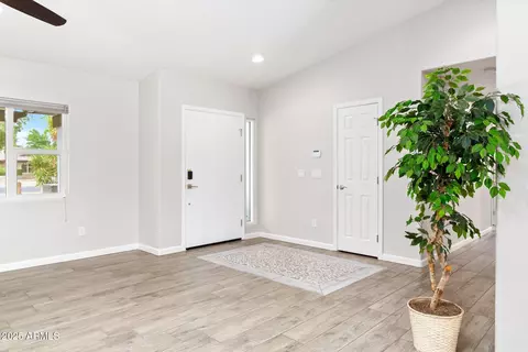 4107 E Fairview Cir, Mesa, AZ 85206 photo 6