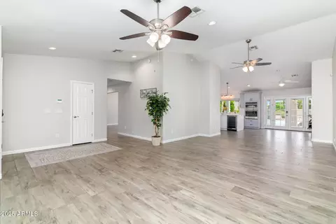 4107 E Fairview Cir, Mesa, AZ 85206 photo 7