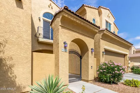 1367 S Country Club Dr #1320, Mesa, AZ 85210