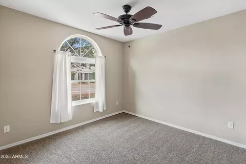 662 S Saddle St, Gilbert, AZ 85233 photo 5