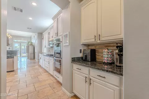 Kitchen - 2735 E Flower Ct, Gilbert, AZ 85298 photo 13 of 13