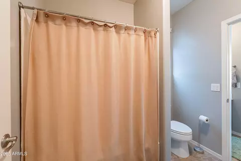 Bath - 2735 E Flower Ct, Gilbert, AZ 85298 photo 6 of 10