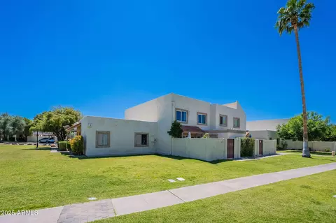 7830 E Valley Vista Dr, Scottsdale, AZ 85250