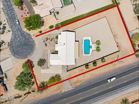 616 E Lavitt Ln, Phoenix, AZ 85086 photo 6