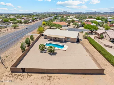 616 E Lavitt Ln, Phoenix, AZ 85086 photo 5
