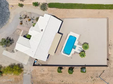 616 E Lavitt Ln, Phoenix, AZ 85086 photo 47