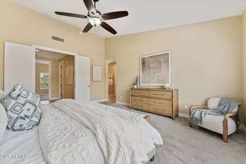 616 E Lavitt Ln, Phoenix, AZ 85086 photo 24