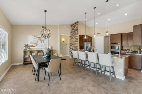 616 E Lavitt Ln, Phoenix, AZ 85086 photo 17
