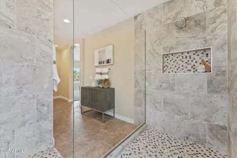 616 E Lavitt Ln, Phoenix, AZ 85086 photo 29