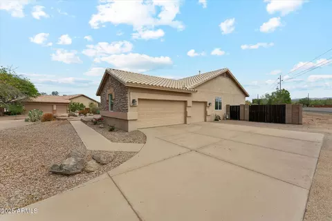 616 E Lavitt Ln, Phoenix, AZ 85086 photo 39