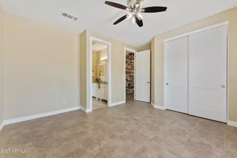 616 E Lavitt Ln, Phoenix, AZ 85086 photo 30