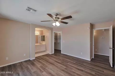 825 E Michigan Ave, Phoenix, AZ 85022 photo 11