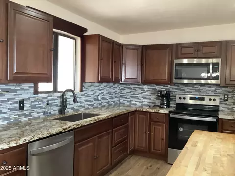 3607 E Mule Deer Rd, Pearce, AZ 85625 photo 7