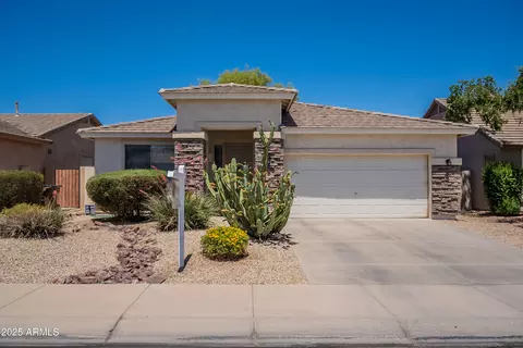 170 E Canary Ct, San Tan Valley, AZ 85143