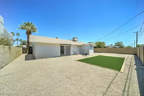 Exterior - 907 E Broadmor Dr, Tempe, AZ 85282 photo 3 of 4