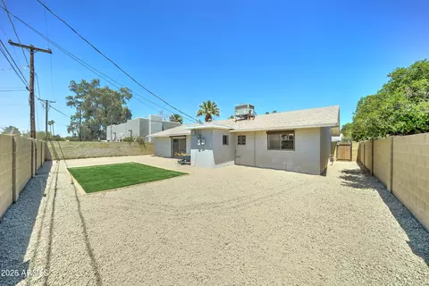 Exterior - 907 E Broadmor Dr, Tempe, AZ 85282 photo 4 of 4