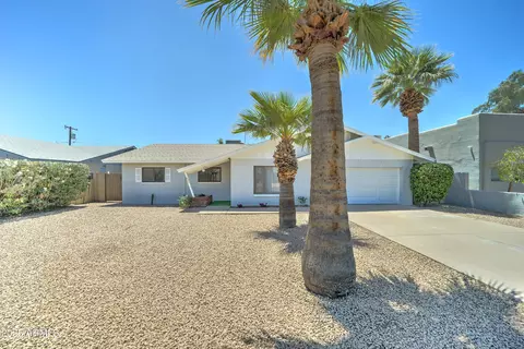907 E Broadmor Dr, Tempe, AZ 85282