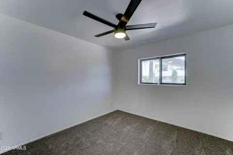 Bedroom - 907 E Broadmor Dr, Tempe, AZ 85282 photo 6 of 7