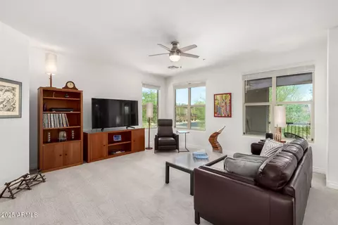Living - 2425 W Bronco Butte Trl #2011, Phoenix, AZ 85085 photo 1 of 2