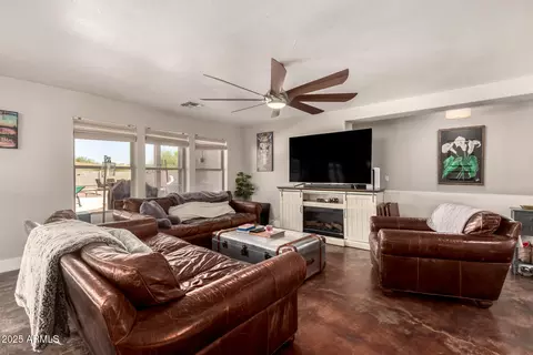 634 W Aviary Way, Gilbert, AZ 85233 photo 6