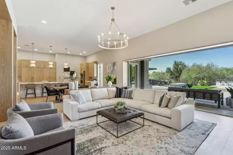 7032 E Balancing Rock Rd, Scottsdale, AZ 85266