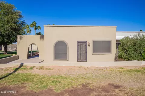2211 N Recker Rd, Mesa, AZ 85215