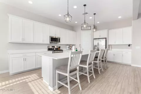 32582 N Durango Ln, San Tan Valley, AZ 85143