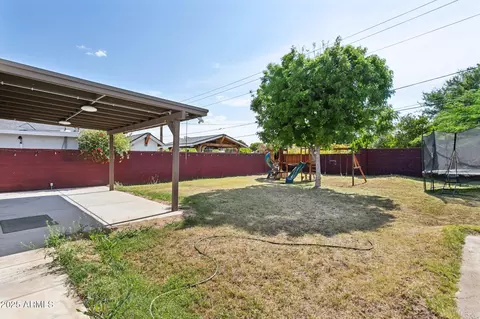 Exterior - 6814 N 14th St, Phoenix, AZ 85014 photo 4 of 4